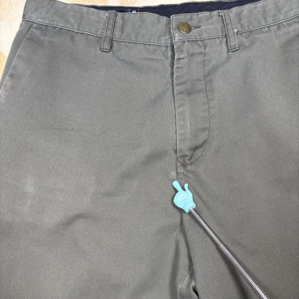 Volcom Shorts Mens 33in Green Frickin Chino Flat Front Casual Corpo Class